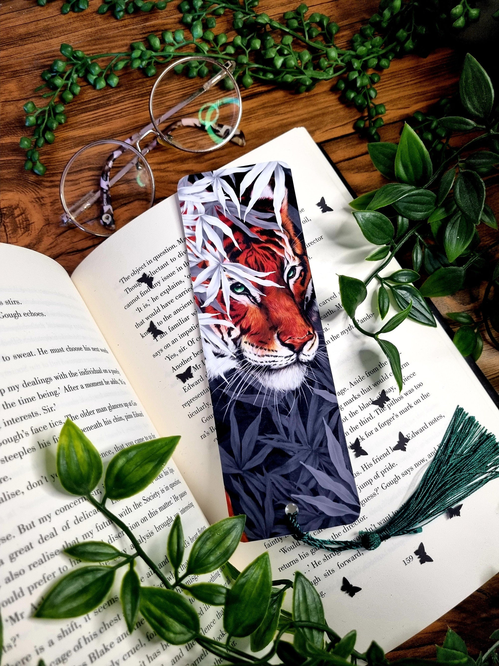 Beautiful original art illustrated Bookmark | Dark academia | Recycled | illustration | art | Gothic | Witchcore | Fantasy | eco friendly
