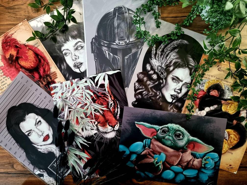 Mystery art bundle box, secret lucky dip bag. Eco-friendly original artwork . Keychain. Bookmarks. Postcards. Artprints signed by artist.