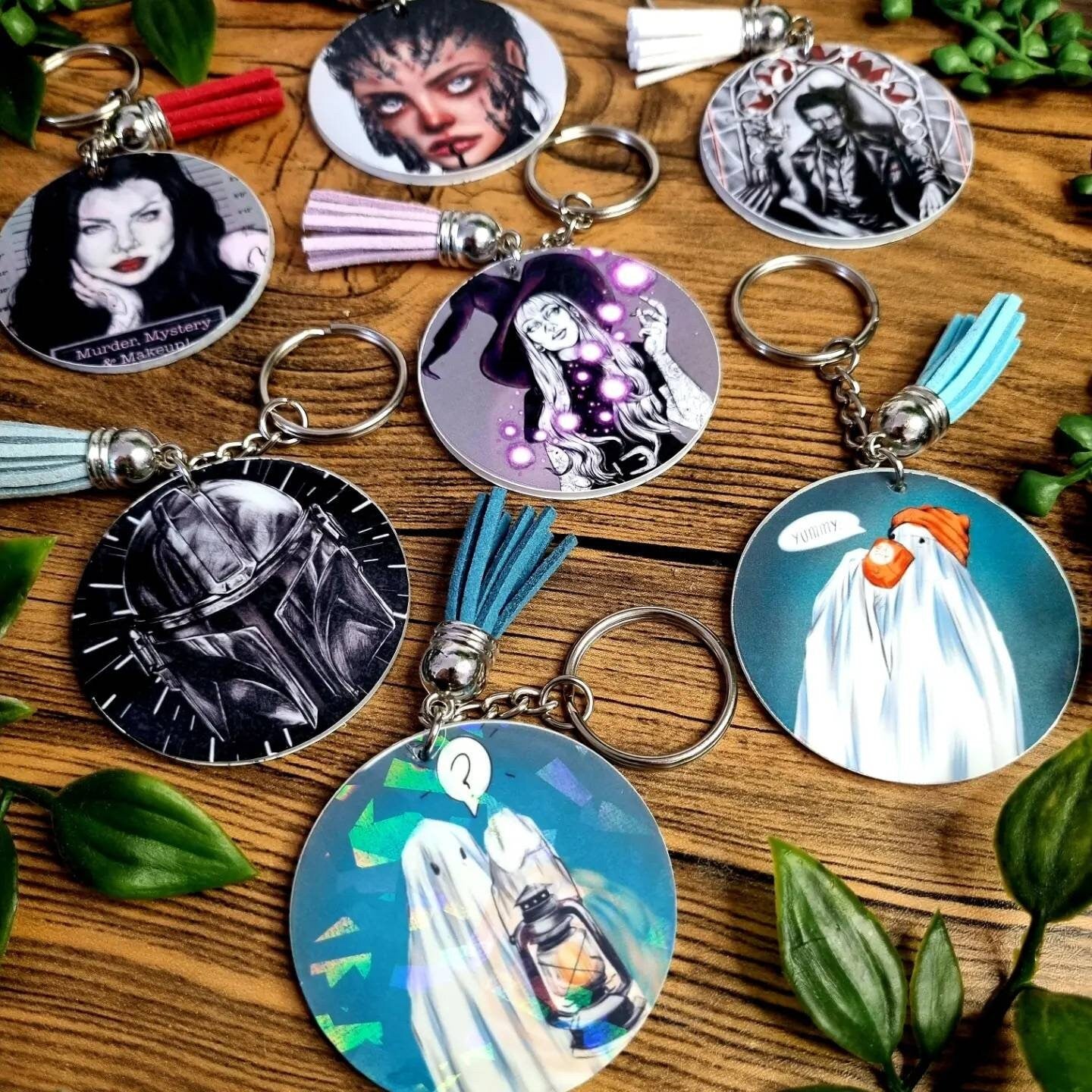 Mystery art bundle box, secret lucky dip bag. Eco-friendly original artwork . Keychain. Bookmarks. Postcards. Artprints signed by artist.