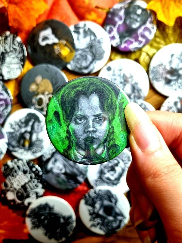 Cute, horror, halloween,witch, unique, handmade art artist illustration ecofriendly backpack jacket button pin badge perfect for gift 45mm