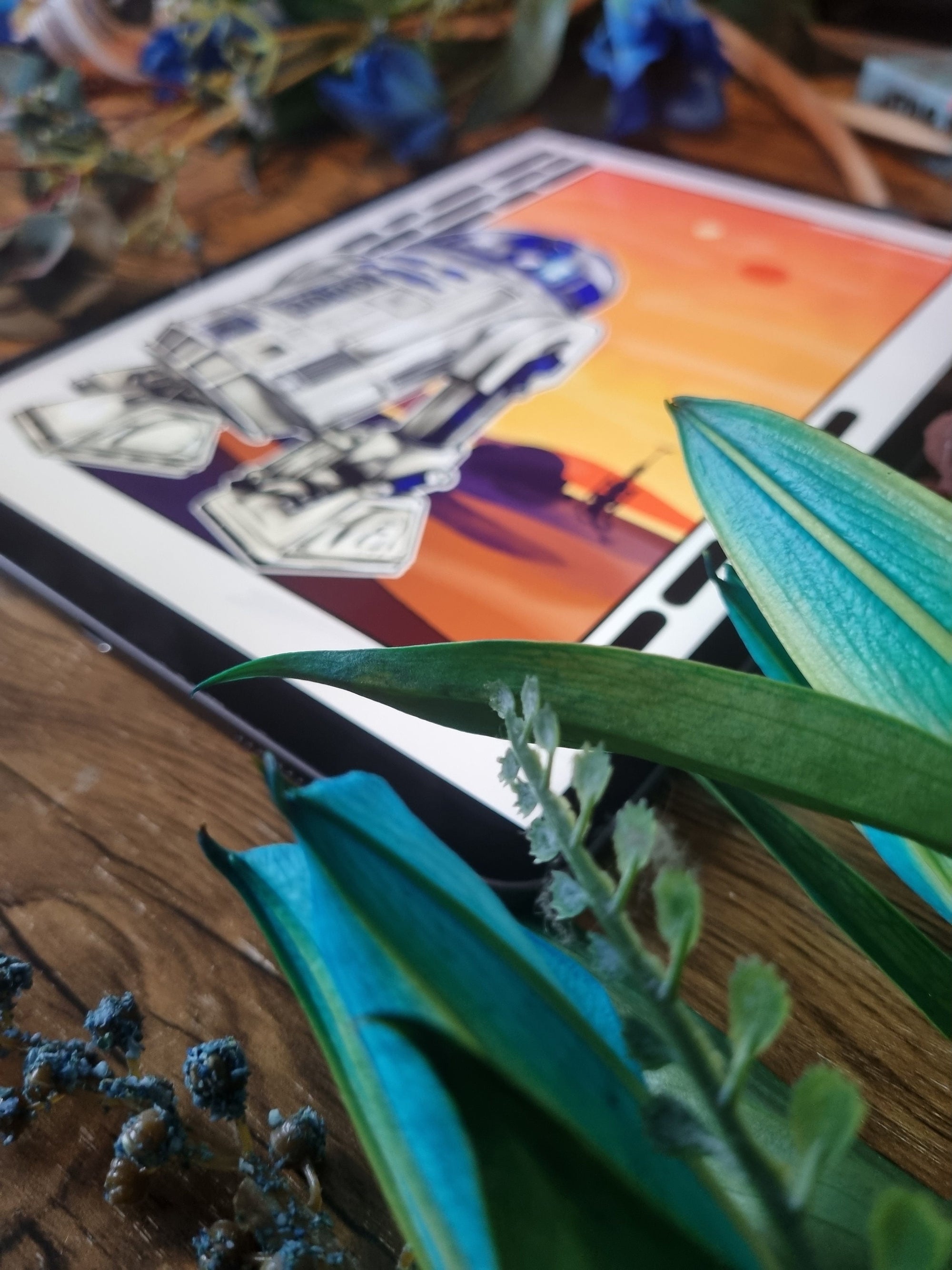 Droid| r2d2 | beautiful hand-drawn comic art | art print | illustration | Wall art |tatooine | unique | space | geeky | starwars| home decor