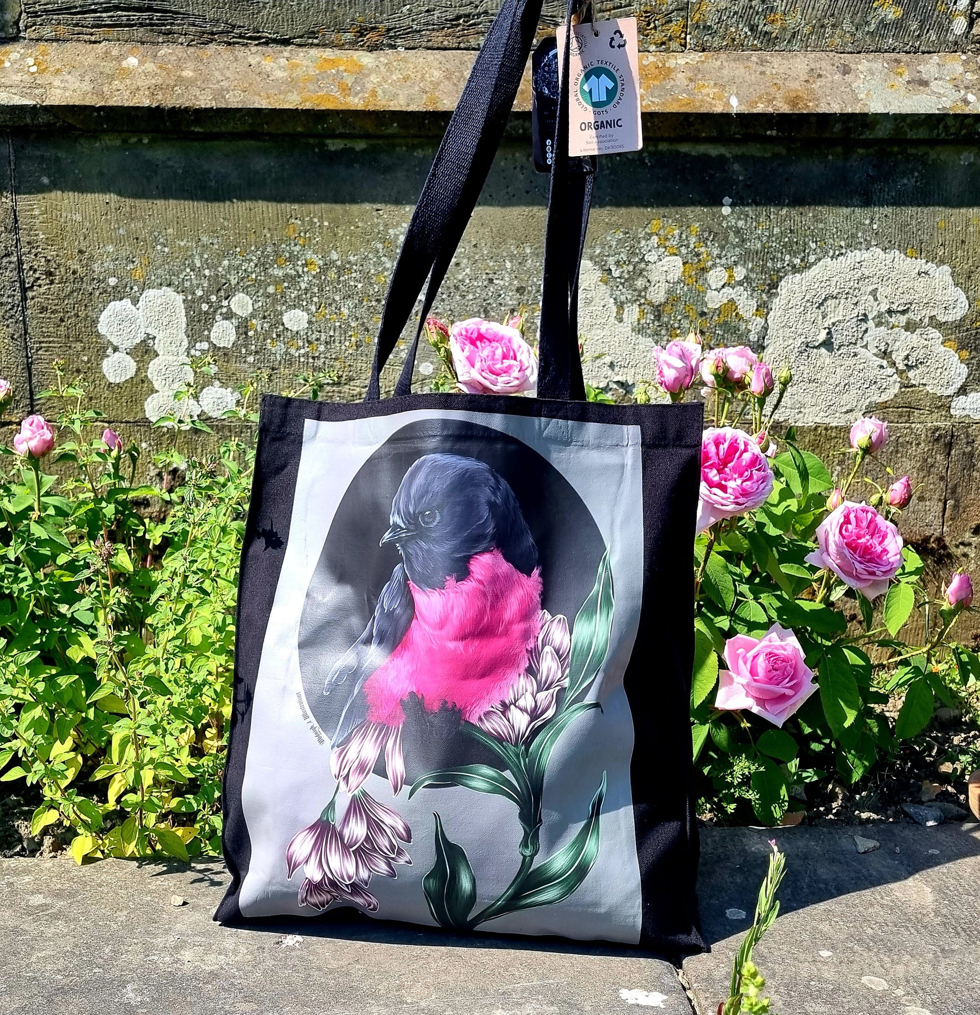 Handpressed unique pink robin art drawing illustration pink bird nature 100% organic fairtrade fairycore 10oz flat base totebag fashion bag