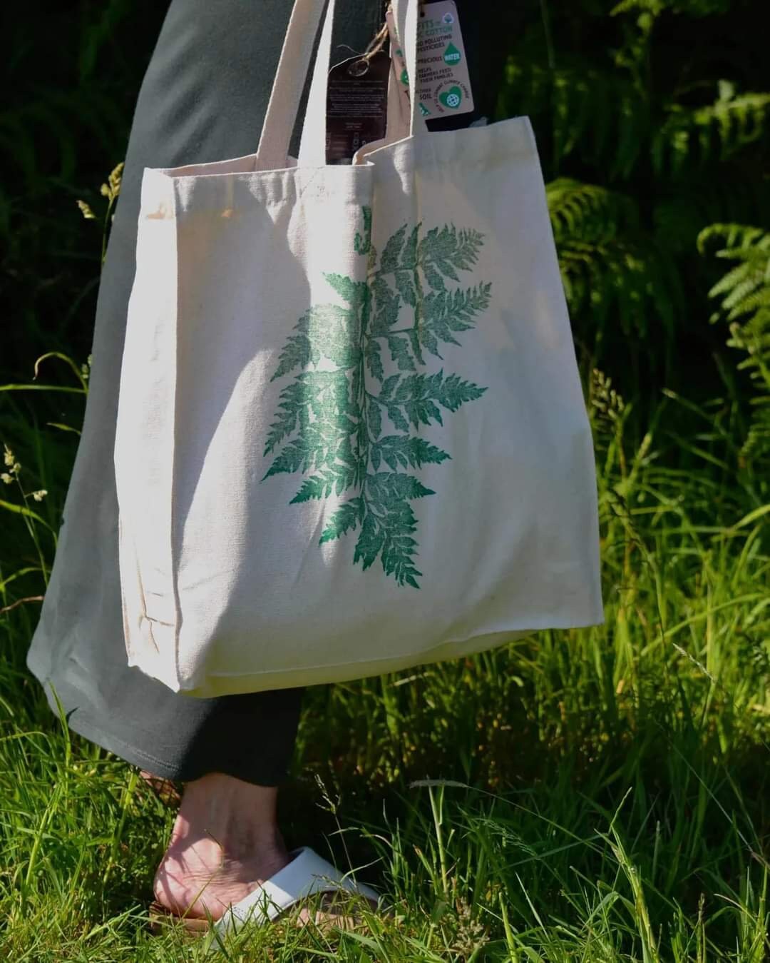 Hand printed lino print 100% organic fair trade fern nature whimsygoth cottagecore forestcore fairycore 10 oz flat base totebag fashion bag