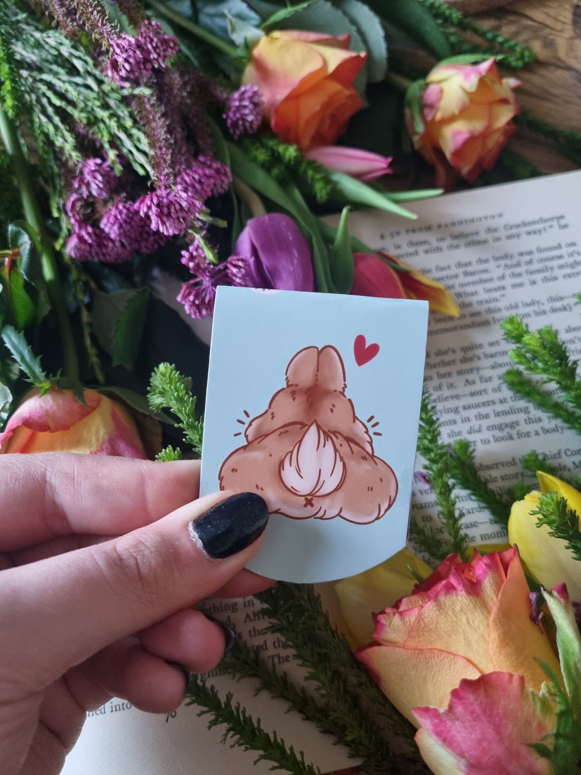 Adorable simplistic chibi kawaii art rabbit bun loaf artwork magnetic bookmark perfect for book lover gift planner clip journal accessories