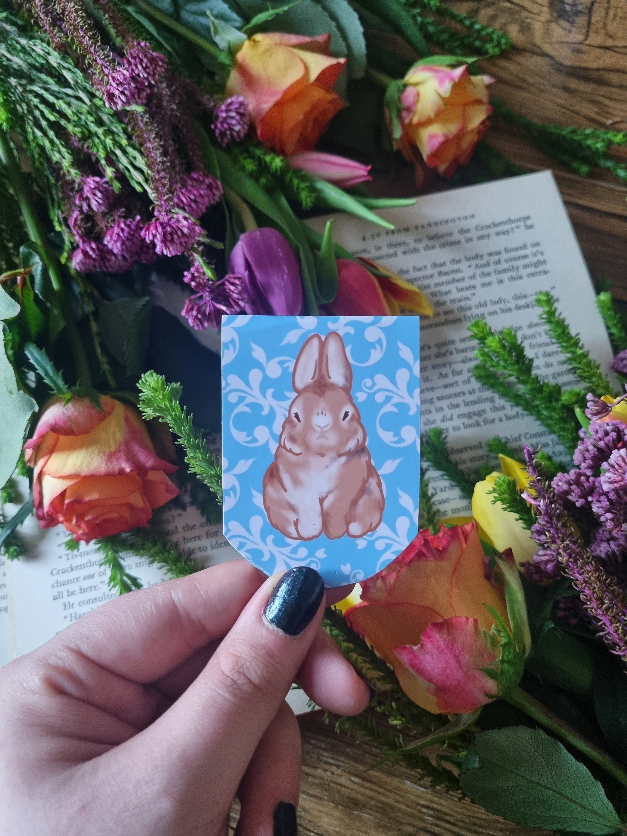 Adorable simplistic chibi kawaii art rabbit bun loaf artwork magnetic bookmark perfect for book lover gift planner clip journal accessories